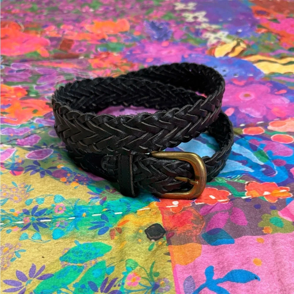 Vintage woven leather